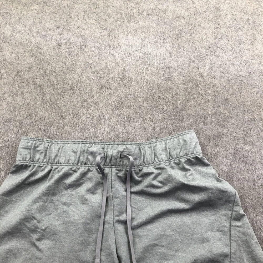 Nike Shorts Womens XS Gray Dri-FIT 3.5 In Running Lined Athletic Gym Pockets